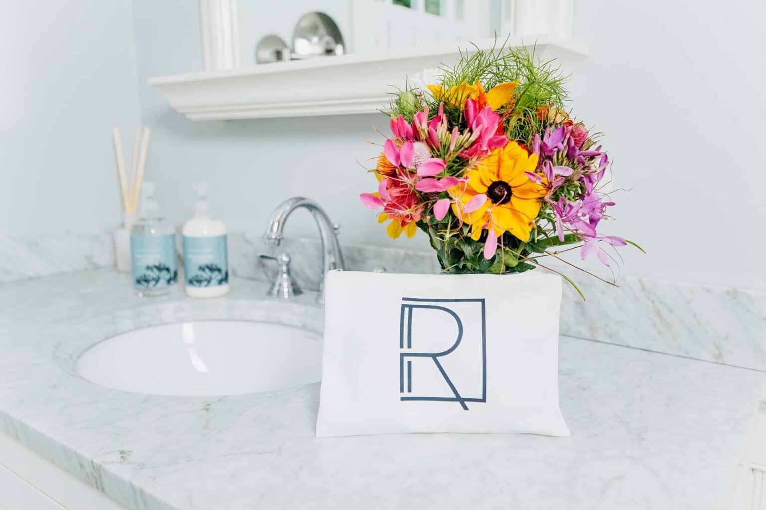 nantucket ma vacation home bathroom