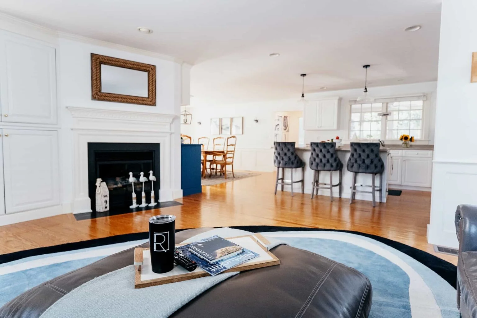 nantucket ma vacation home living room