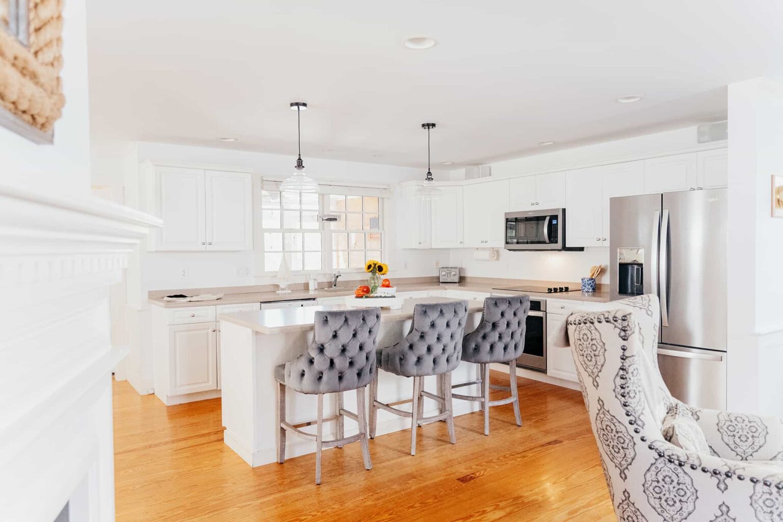 nantucket ma vacation home kitchen