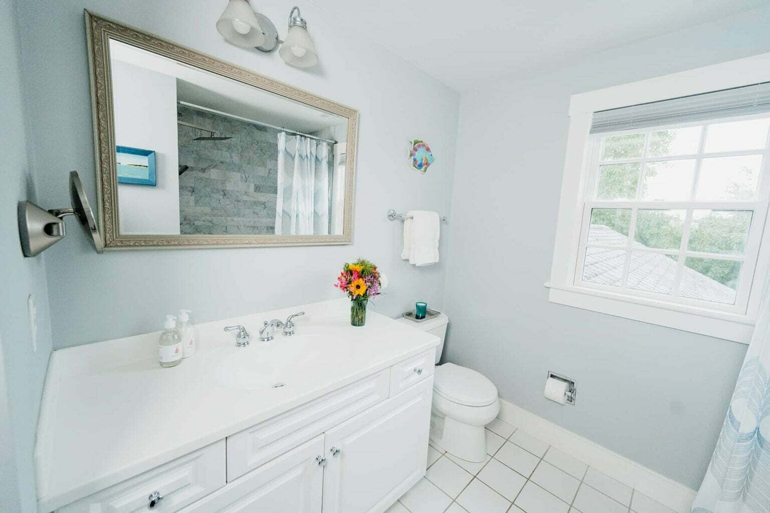 nantucket ma vacation home bathroom