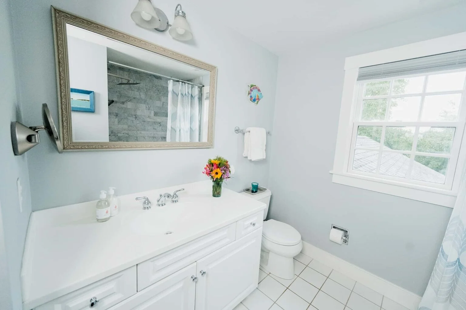 nantucket ma vacation home bathroom