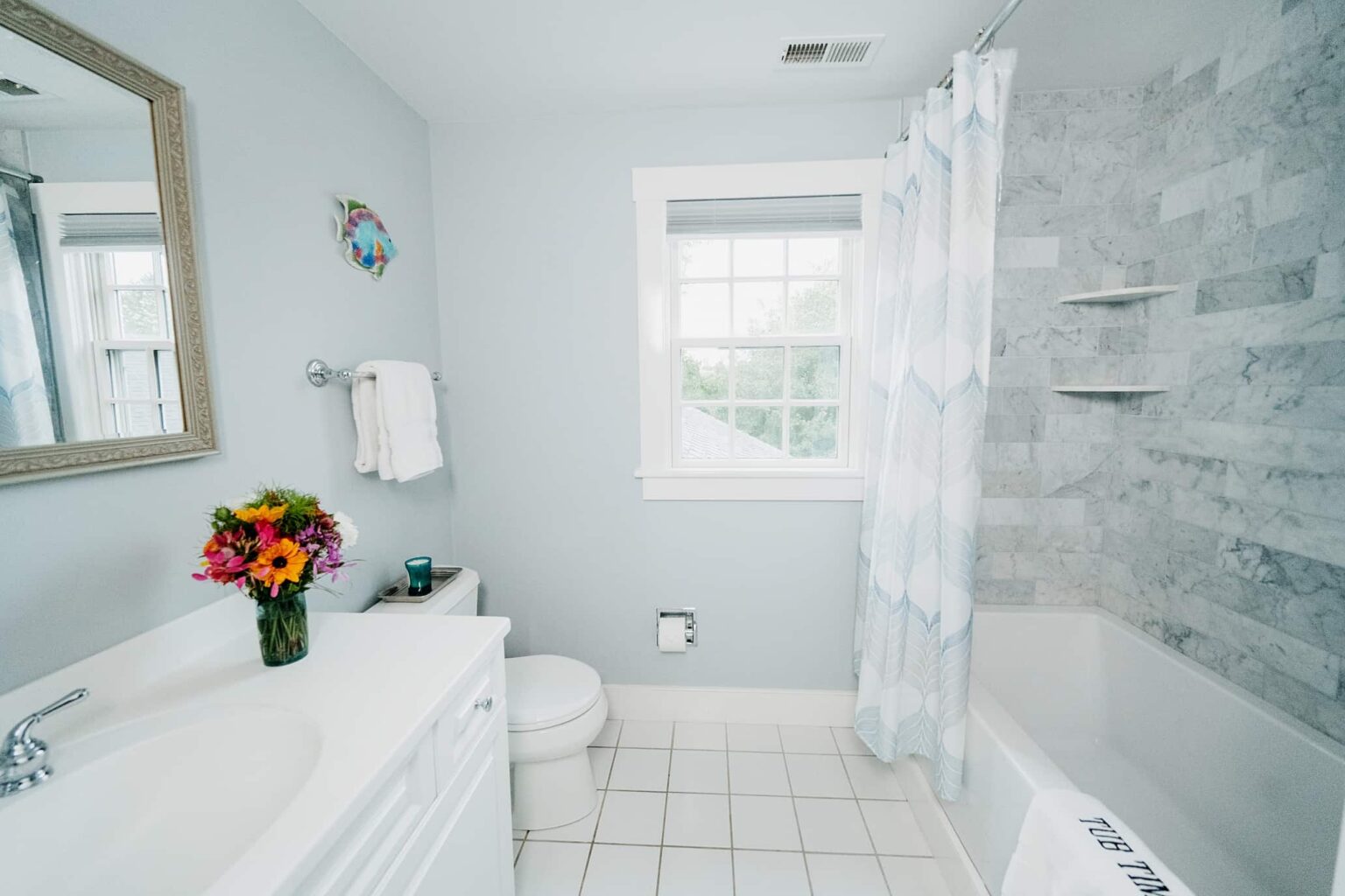 nantucket ma vacation home bathroom