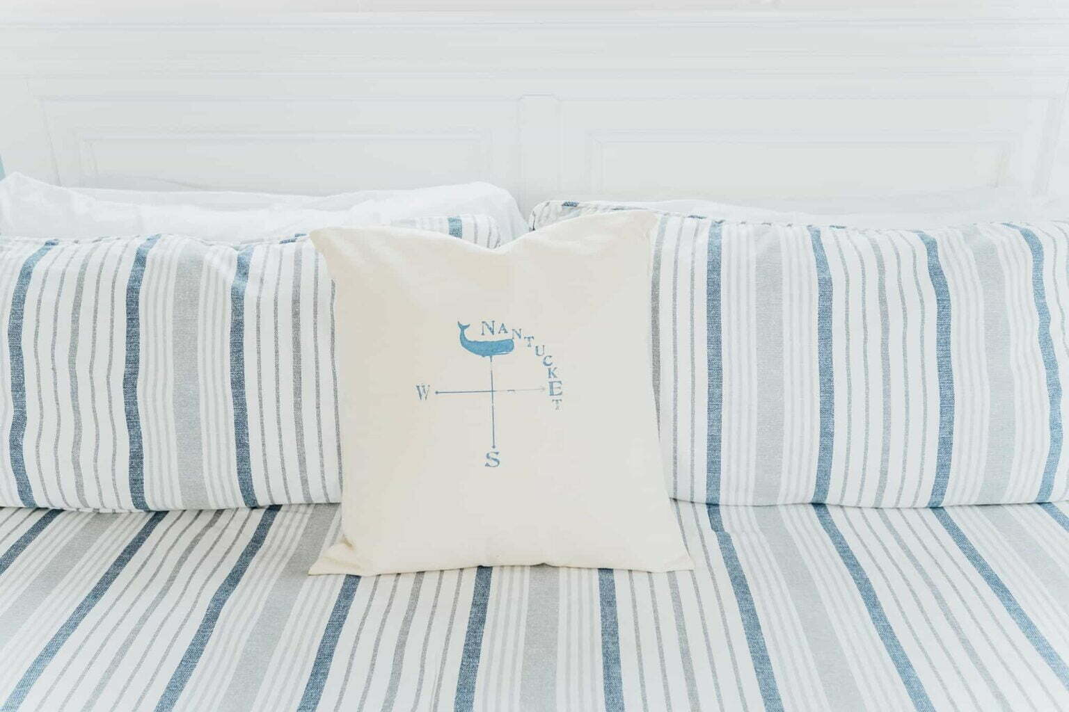 nantucket ma vacation home bedroom
